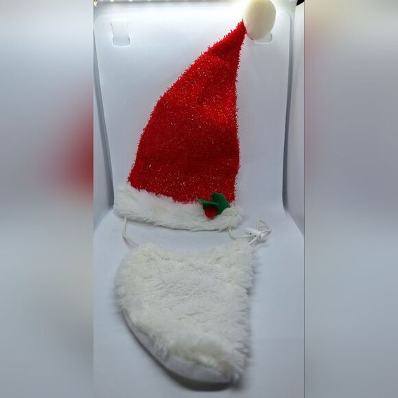 Dog Or Cat Santa Hat With Beard And Adjustable‎ Strap - Picture 1 of 6